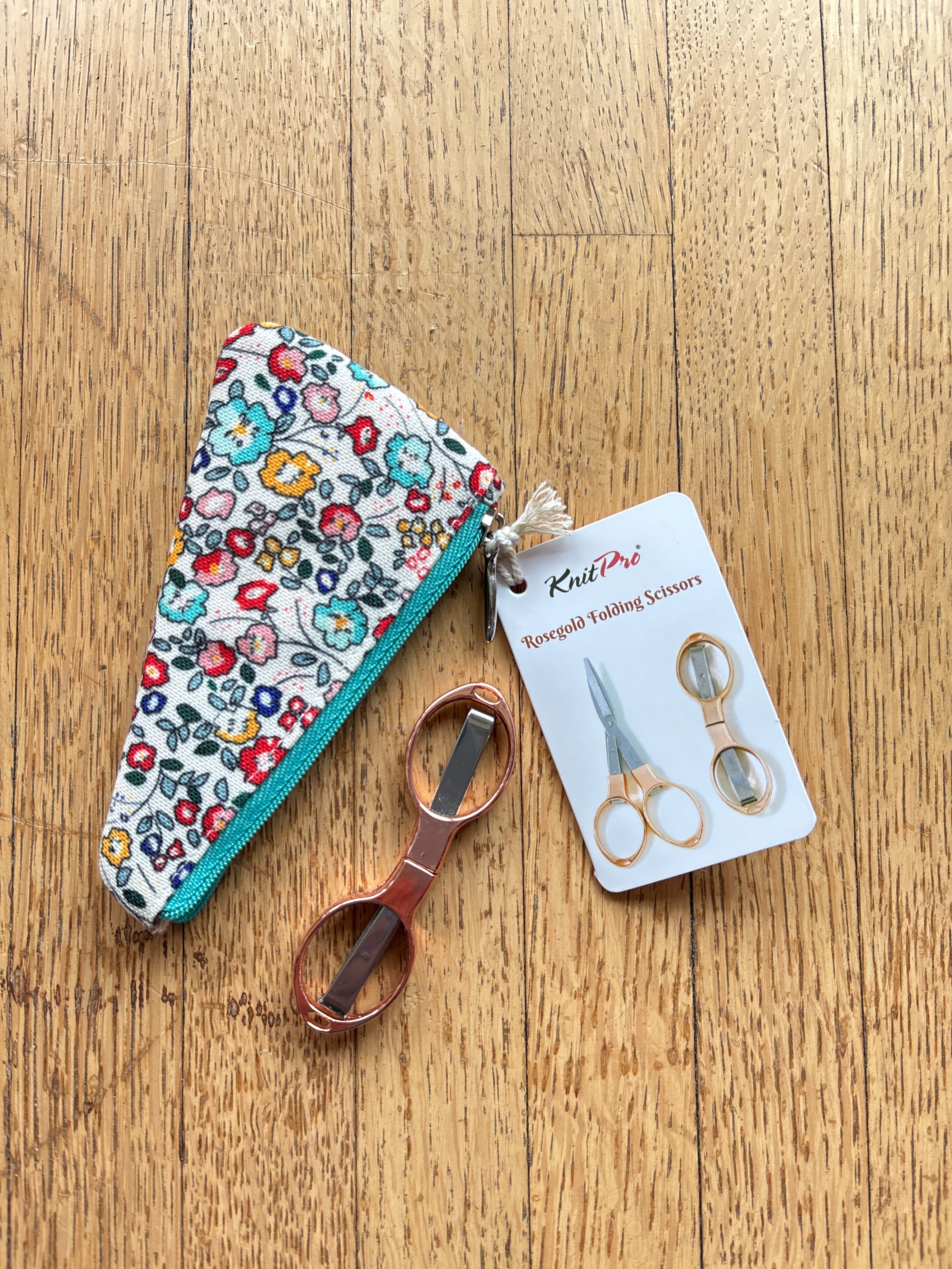 Rose Gold Folding Scissors