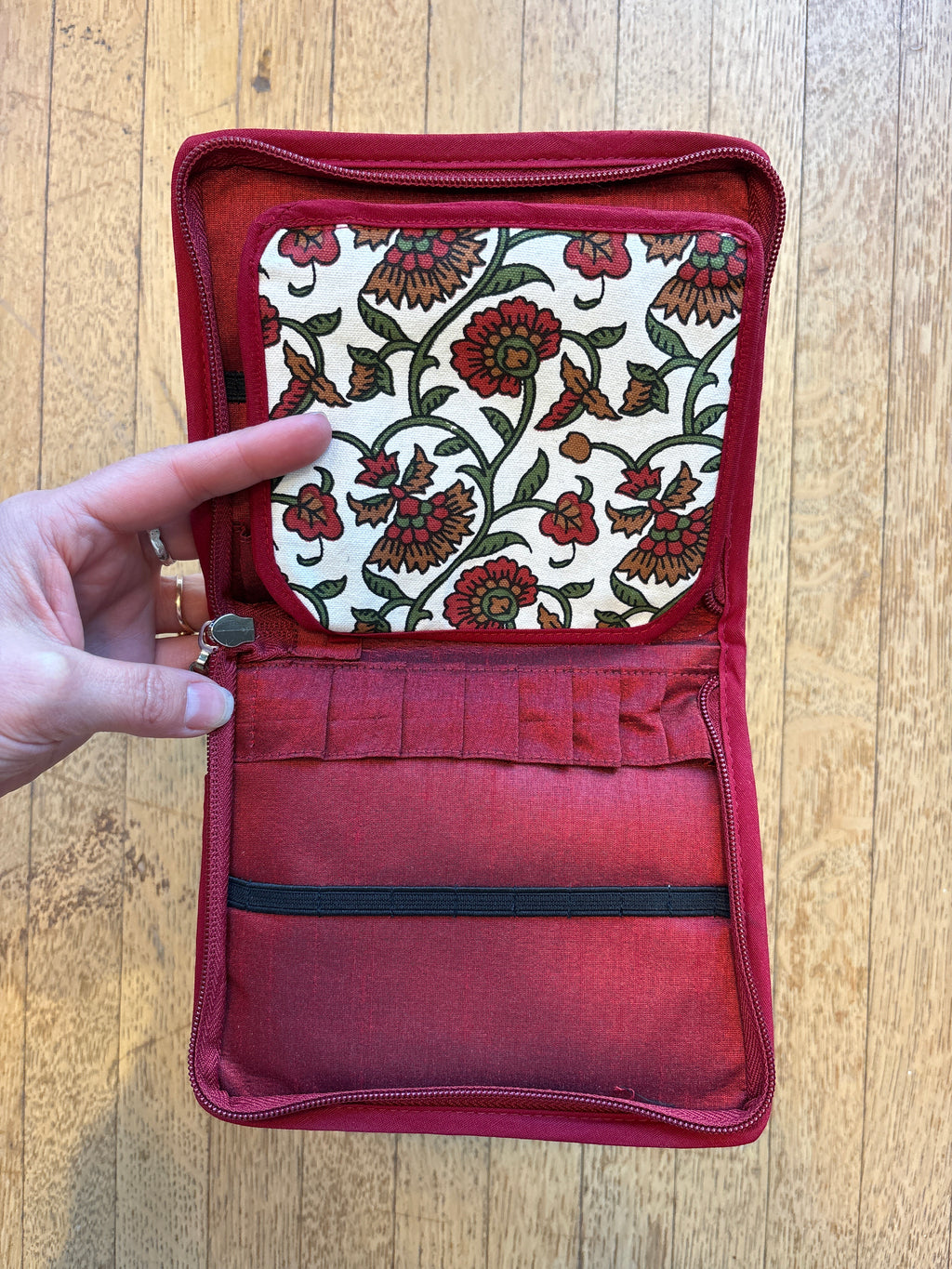 Knitter's Pride Block Printed Interchangeable Needle Case